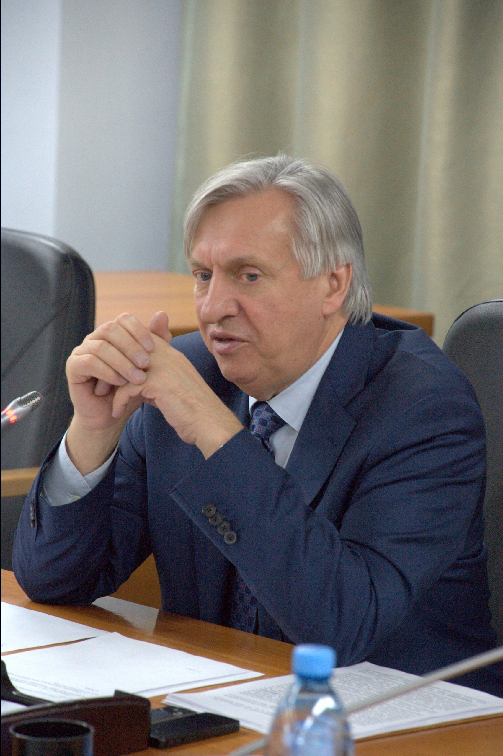 2017-12-21-17-24-06.NEF-1-scaled Валерий Бутенко провел заседание редколлегии журнала «Электросвязь»