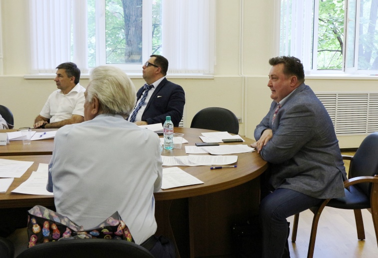 ROSSVYAZ-21.06-2 В Россвязи состоялось заседание Президиума НТС