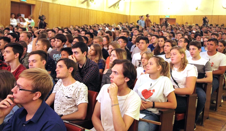 ROSSVYAZ-31.08.18 В МТУСИ состоялось «Посвящение в студенты»