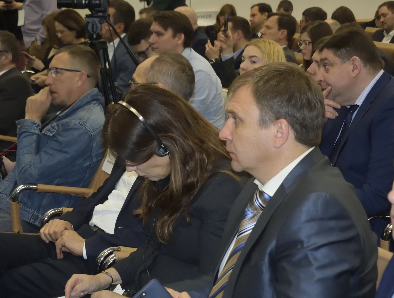 DSC5370 Высвобождение спектра – первоочередная задача на пути к созданию и развитию 5G в России