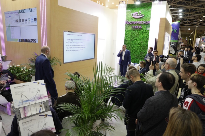 GP-KS-24.04.19.-3 Завершилось проектирование облика новых спутников связи «Экспресс-РВ»