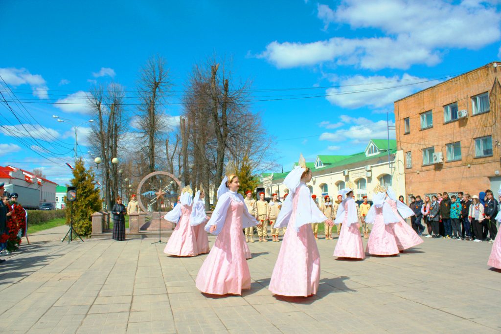 IMG_3723-1024x683 Сотрудники НИИ Радио почтили память воинов-связистов
